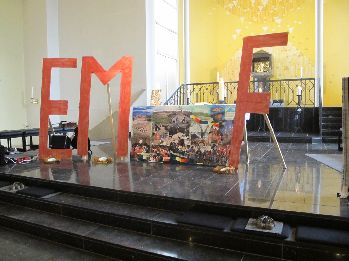 Entwicklung, Mission und Frieden