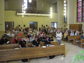 Zahlreiche G&auml;ste nahmen am Gottesdienst teil
