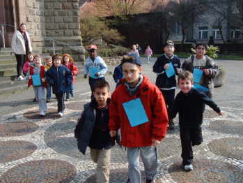 Die Kinder erlaufen an diesem Tag  mehr als 2200,- Euro