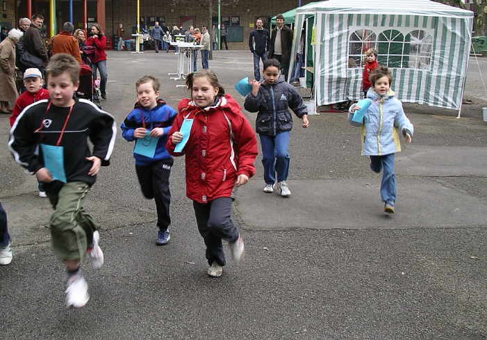 85 Kinder liefen insgesamt 1753 Runden