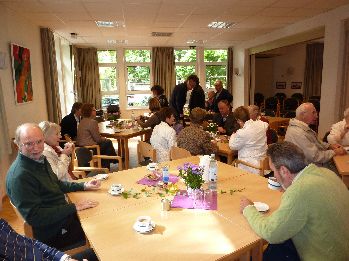 Begegnung im Gemeindezentrum von St. Marien