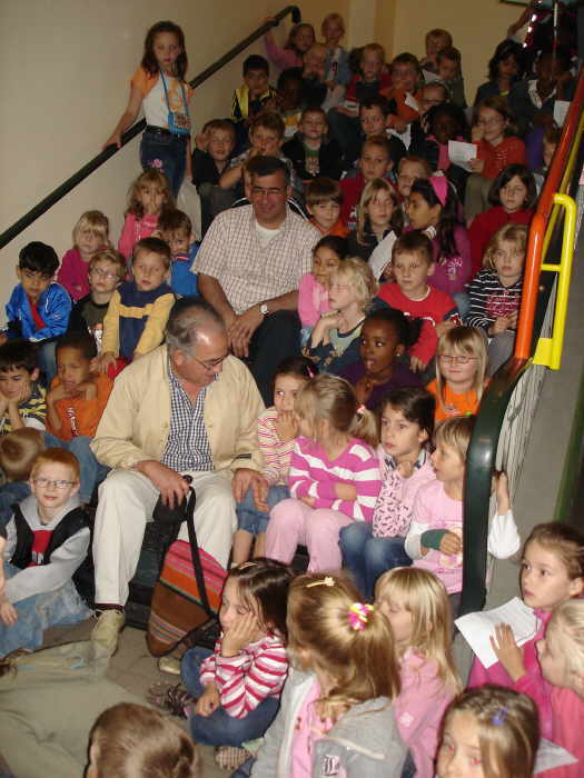 Gro&szlig;er Empfang in der Falkensteinschule